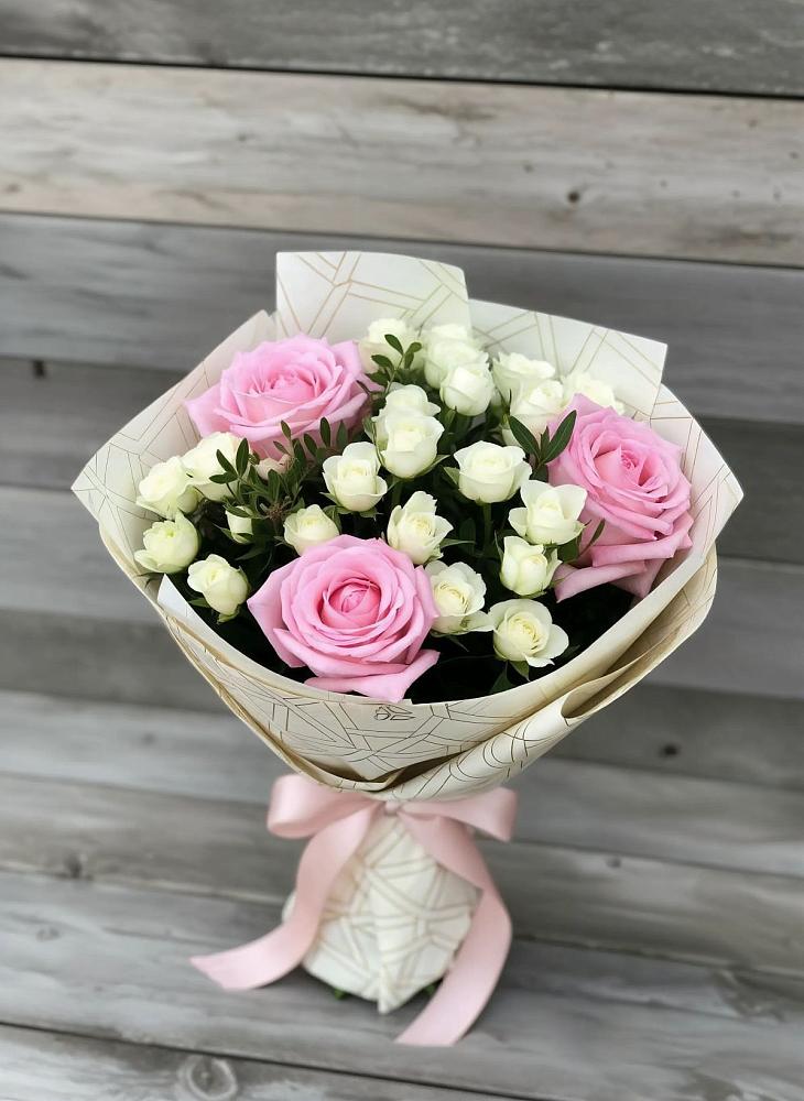 Букет цветов из: Розы в Яблоновском