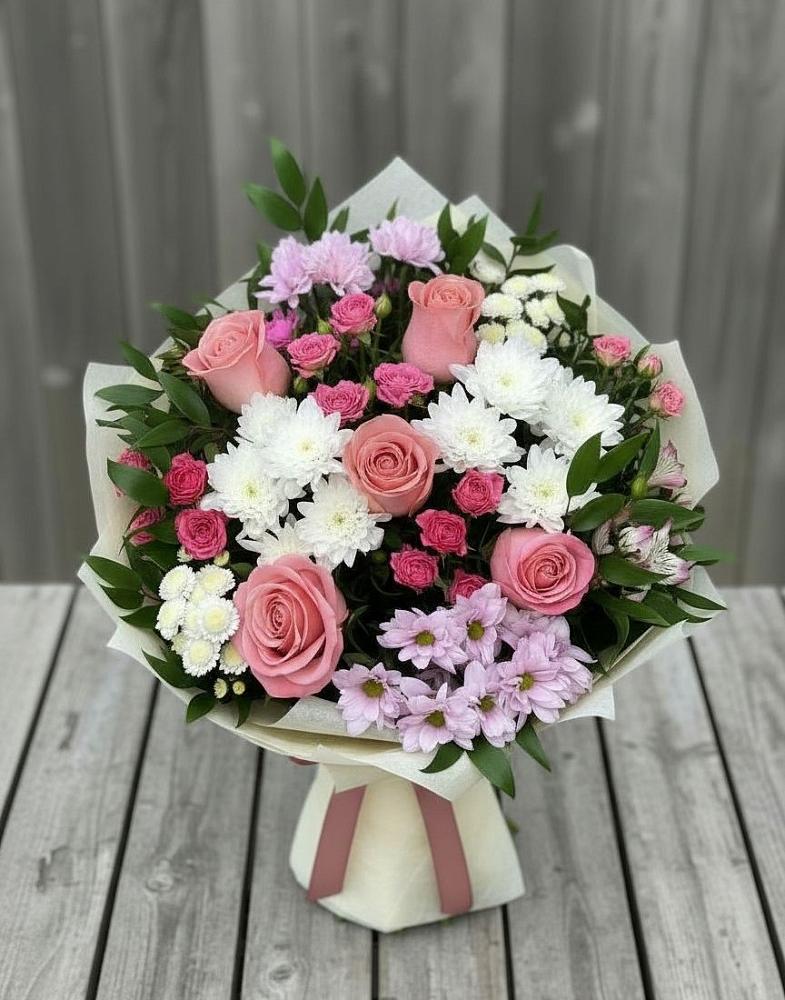 Букет цветов из: Альстромерии, Гвоздики, Розы и Хризантемы в Яблоновском