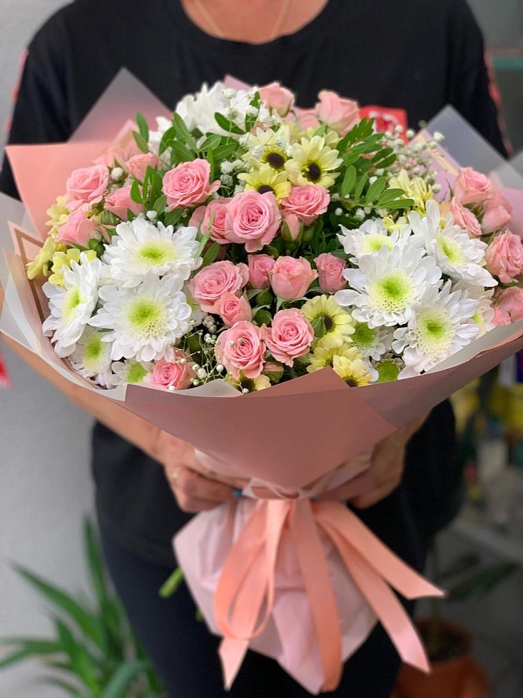 Букет цветов из: Розы и Хризантемы в Яблоновском