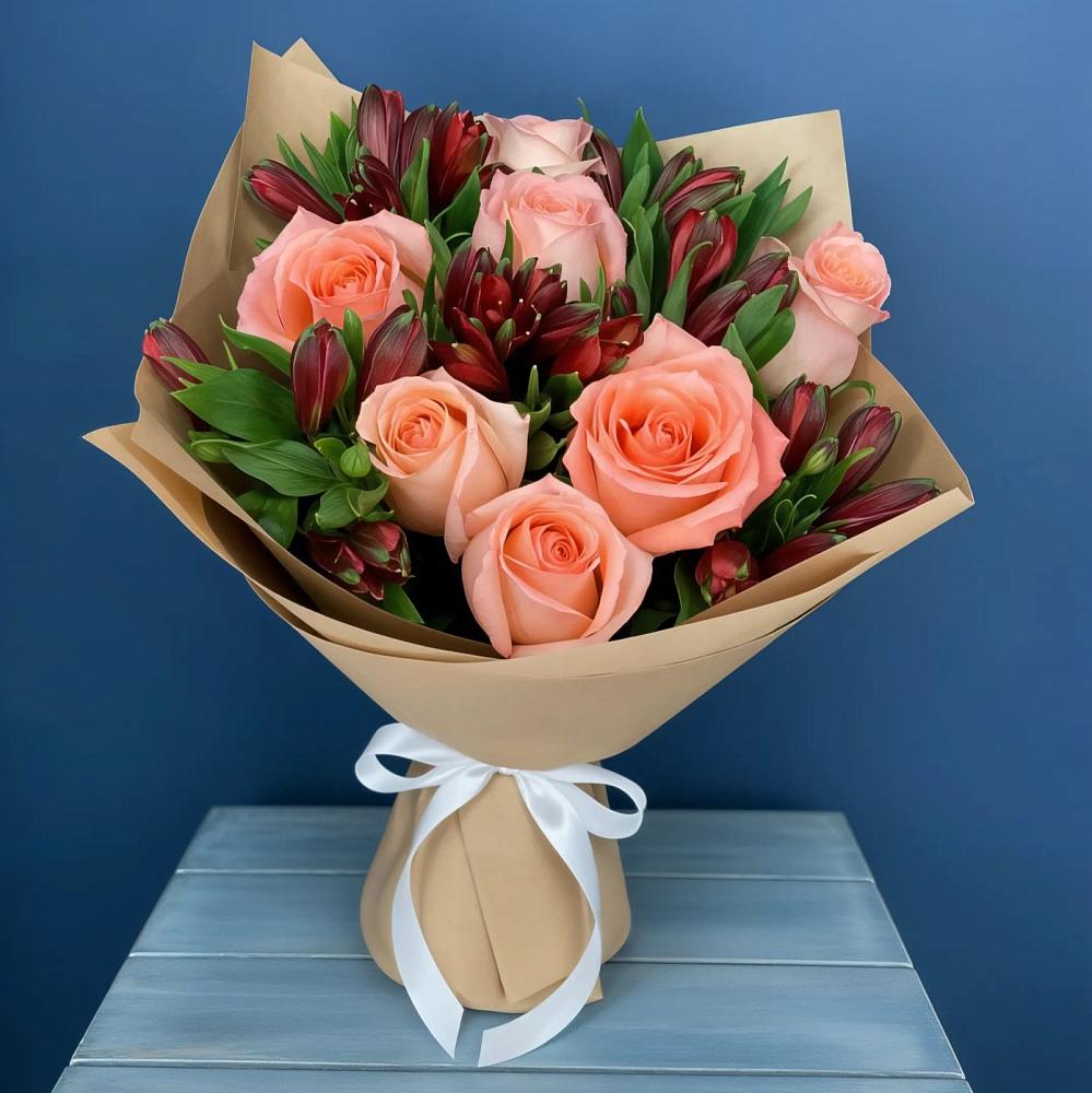 Букет цветов из: Розы и Альстромерии в Яблоновском