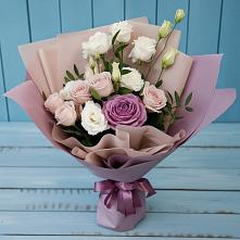 Букет цветов из:  Розы и Лизиантусы в Яблоновском