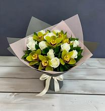 Букет цветов из:  Орхидеи и Розы в Яблоновском