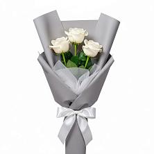 Букет 3 белые розы в Яблоновском