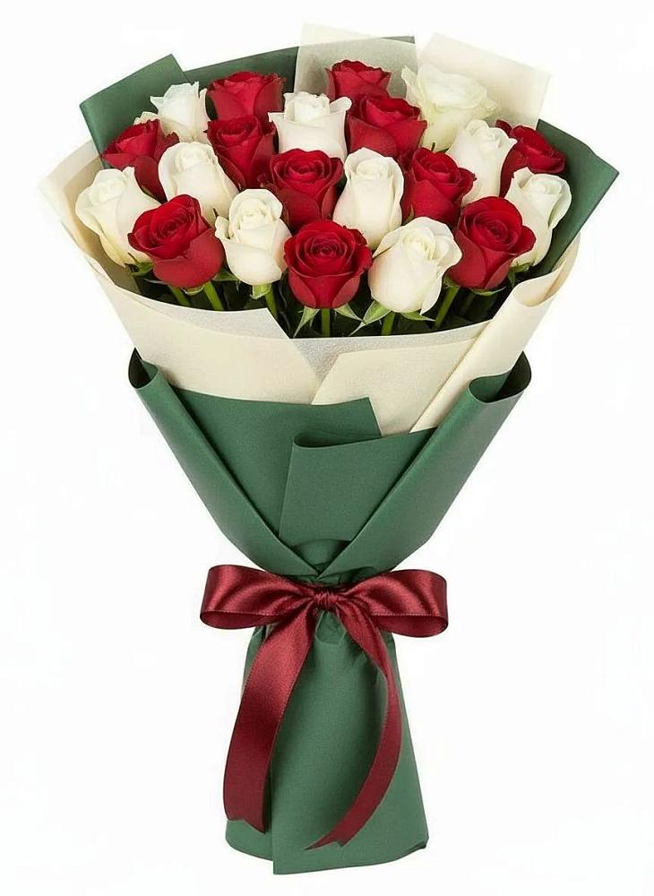 Букет Микс из красных и белых роз в Яблоновском