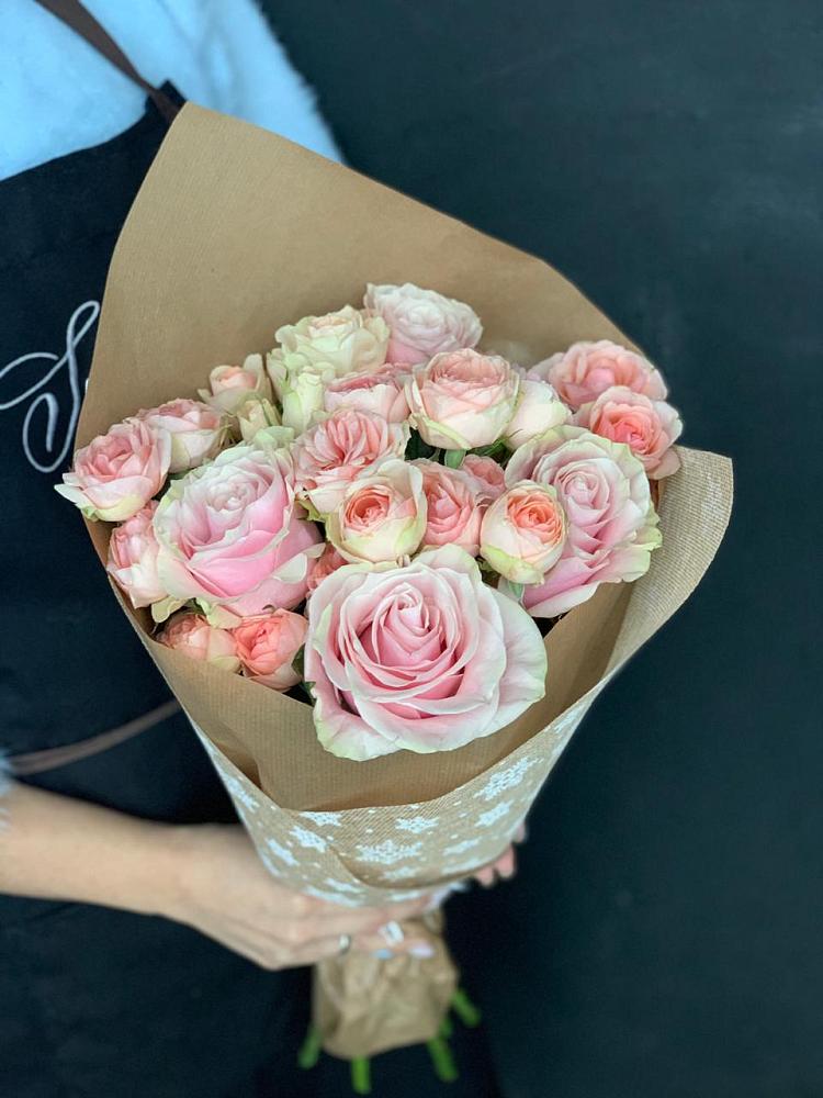 Букет цветов из: Хризантемы и Розы в Яблоновском