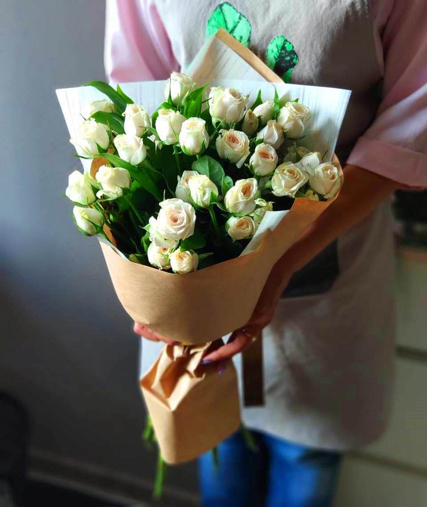 Букет цветов из: Розы в Яблоновском