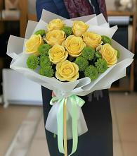 Букет цветов из:  Хризантемы и Розы в Яблоновском