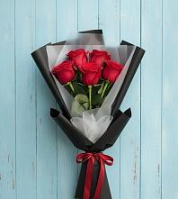 Букет цветов из:  Розы #REPLACE_PRED# Яблоновском