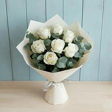 Букет Белые розы в Эвкалипте в Яблоновском
