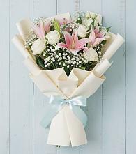 Букет цветов из:  Лилии в Яблоновском